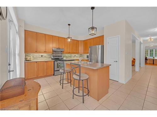 2343 Calloway Drive, Oakville, ON - Indoor Photo Showing Kitchen