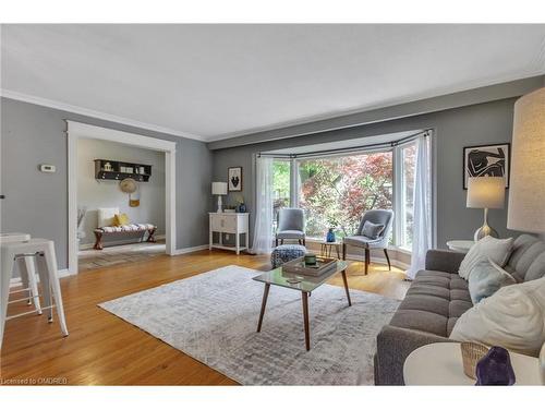 4439 Hawthorne Drive, Burlington, ON - Indoor Photo Showing Bedroom