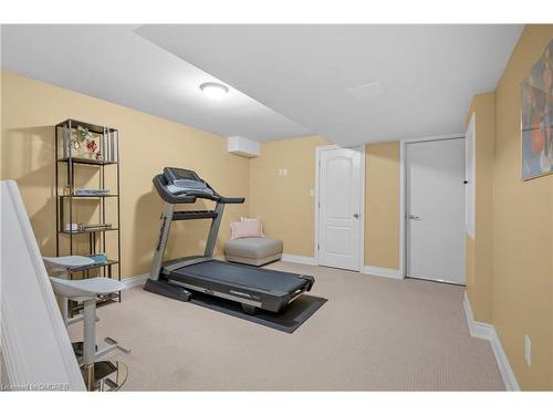 3357 Hayhurst Crescent, Oakville, ON - Indoor Photo Showing Gym Room