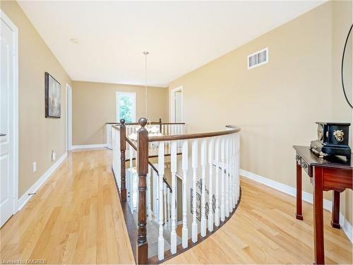 15 Trillium Terrace, Halton Hills, ON - Indoor Photo Showing Other Room