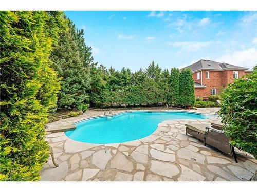 15 Trillium Terrace, Halton Hills, ON - Outdoor With In Ground Pool With Backyard