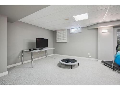 810 Belhaven Crescent, Burlington, ON - Indoor Photo Showing Basement