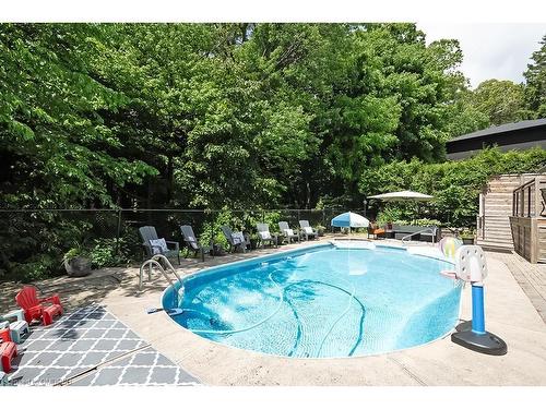 810 Belhaven Crescent, Burlington, ON - Outdoor With In Ground Pool With Backyard