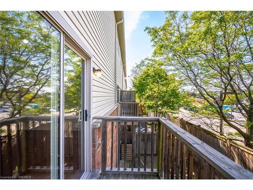 690 Rowley Common, Burlington, ON - Outdoor With Balcony With Exterior