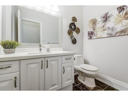 168 Diiorio Circle, Ancaster, ON - Indoor Photo Showing Bathroom