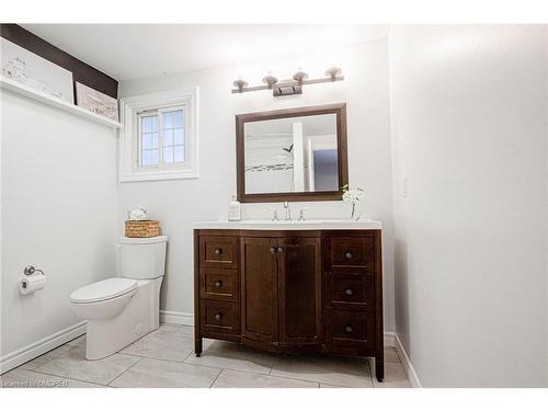 96 Montana Crescent, Kitchener, ON - Indoor Photo Showing Bathroom