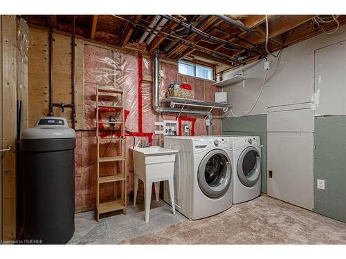 96 Montana Crescent, Kitchener, ON - Indoor Photo Showing Laundry Room
