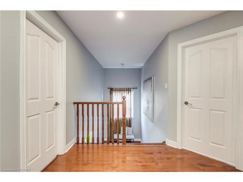 2216 Lapsley Crescent, Oakville, ON - Indoor Photo Showing Other Room