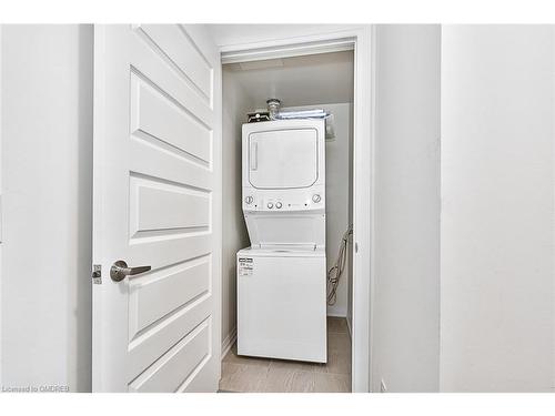 132-1105 Leger Way, Milton, ON - Indoor Photo Showing Laundry Room