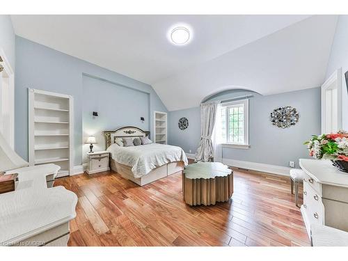 1420 Stavebank Road, Mississauga, ON - Indoor Photo Showing Bedroom