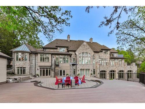 1420 Stavebank Road, Mississauga, ON - Outdoor