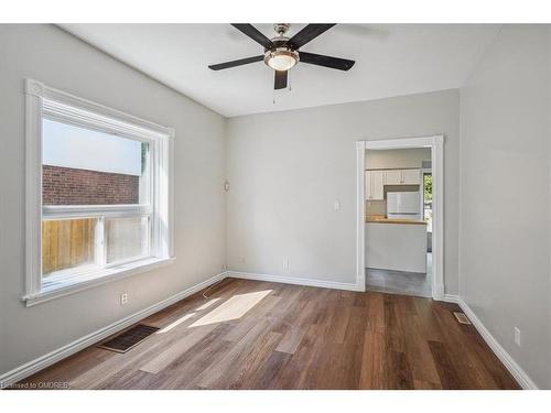 Main-33 Rose Avenue, Brantford, ON - Indoor Photo Showing Other Room