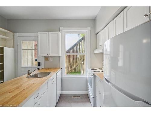 Main-33 Rose Avenue, Brantford, ON - Indoor Photo Showing Kitchen