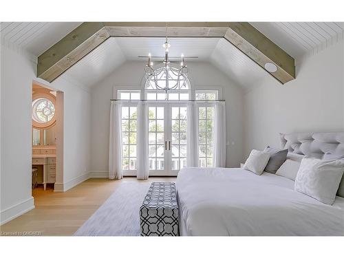 27 Park Avenue, Oakville, ON - Indoor Photo Showing Bedroom