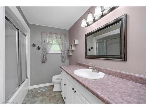 8 Stewarttown Road, Georgetown, ON - Indoor Photo Showing Bathroom