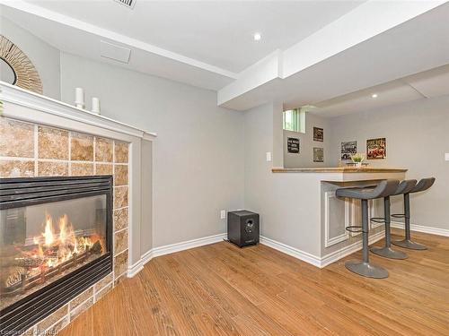 35 Woodlawn Court, Dundas, ON - Indoor With Fireplace