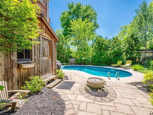 35 Woodlawn Court, Dundas, ON - Outdoor With In Ground Pool With Deck Patio Veranda With Backyard