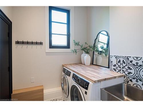 307 Martin Street, Milton, ON - Indoor Photo Showing Laundry Room