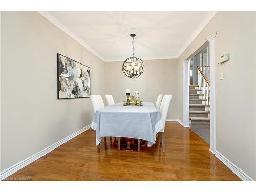 839 Merritt Drive, Milton, ON - Indoor Photo Showing Dining Room