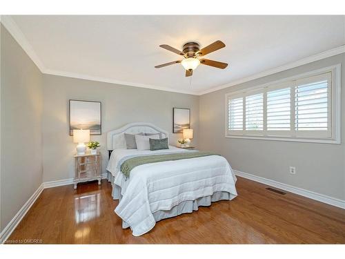 839 Merritt Drive, Milton, ON - Indoor Photo Showing Bedroom