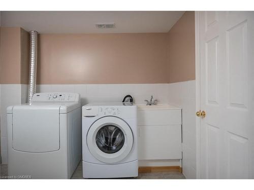 53 National Crescent, Brampton, ON - Indoor Photo Showing Laundry Room