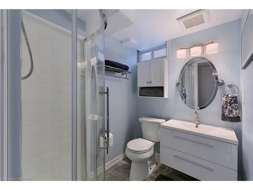 323 Grand Ridge Drive, Cambridge, ON - Indoor Photo Showing Bathroom