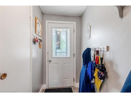 1 Mccuaig Court, Barrie, ON - Indoor Photo Showing Other Room