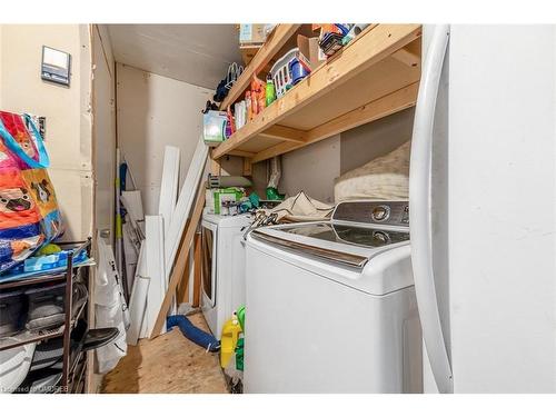 1 Mccuaig Court, Barrie, ON - Indoor Photo Showing Laundry Room