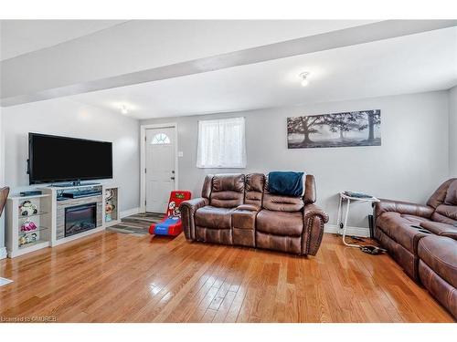 1 Mccuaig Court, Barrie, ON - Indoor Photo Showing Living Room With Fireplace