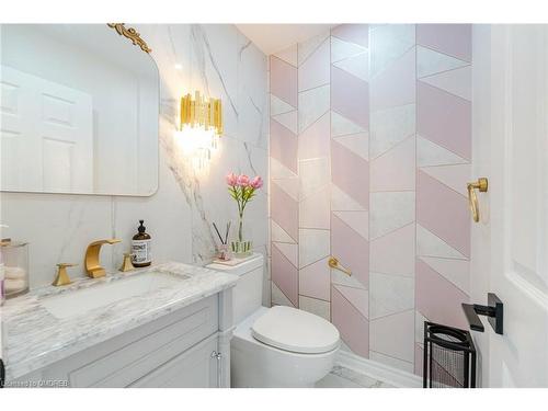 1419 Headon Road, Burlington, ON - Indoor Photo Showing Bathroom