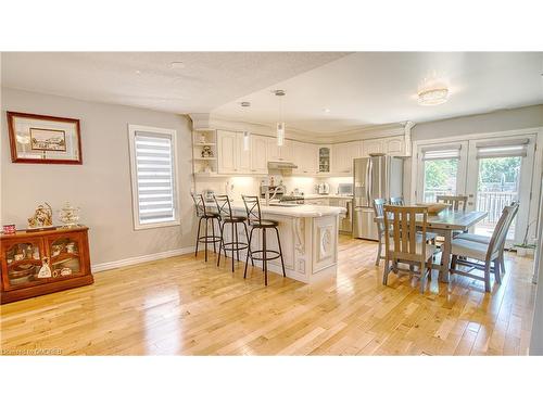 117 62Nd Street S, Wasaga Beach, ON - Indoor Photo Showing Dining Room