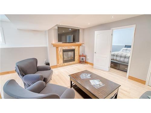 117 62Nd Street S, Wasaga Beach, ON - Indoor Photo Showing Living Room With Fireplace