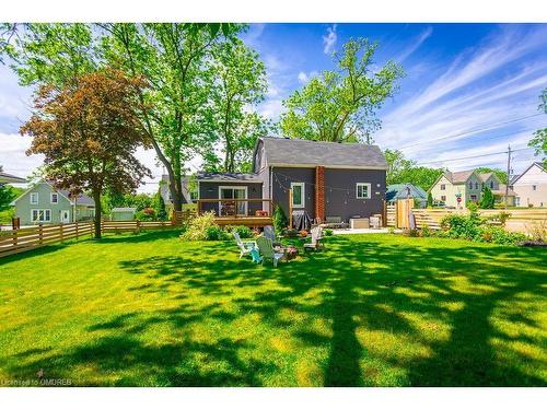 418 Caithness Street E, Caledonia, ON - Outdoor With Deck Patio Veranda With Backyard