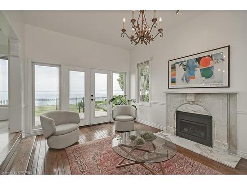 3286 Shelburne Place, Oakville, ON - Indoor Photo Showing Living Room With Fireplace