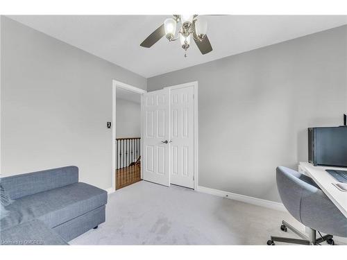 330 Michener Place, Milton, ON - Indoor Photo Showing Other Room
