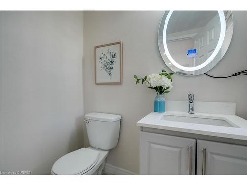 149 Osborn Avenue, Brantford, ON - Indoor Photo Showing Bathroom