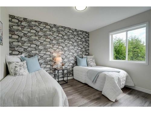 149 Osborn Avenue, Brantford, ON - Indoor Photo Showing Bedroom