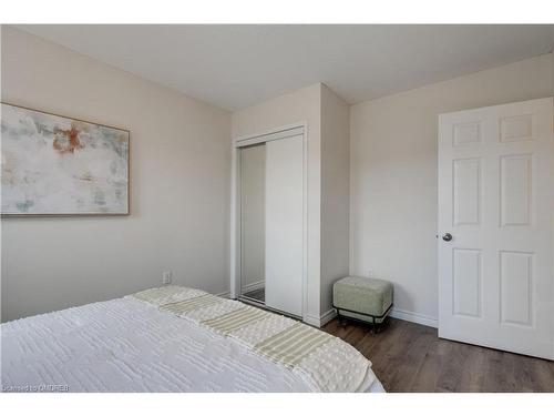 149 Osborn Avenue, Brantford, ON - Indoor Photo Showing Bedroom