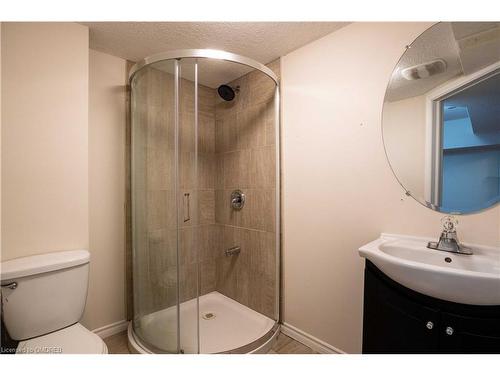 149 Osborn Avenue, Brantford, ON - Indoor Photo Showing Bathroom