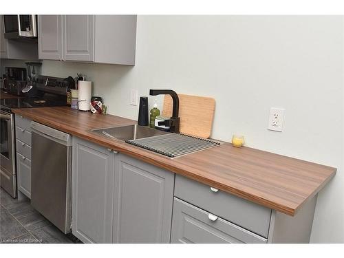 174 Painter Road, Onondaga, ON - Indoor Photo Showing Kitchen