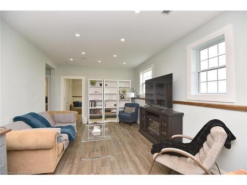 174 Painter Road, Onondaga, ON - Indoor Photo Showing Living Room With Fireplace