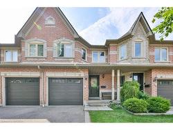 13-455 Apache Court  Mississauga, ON L4Z 3W8