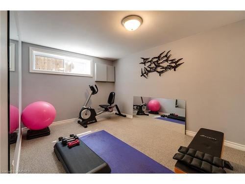 631 Montego Crescent, Burlington, ON - Indoor Photo Showing Gym Room