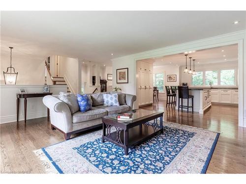 165 Walby Drive, Oakville, ON - Indoor Photo Showing Living Room