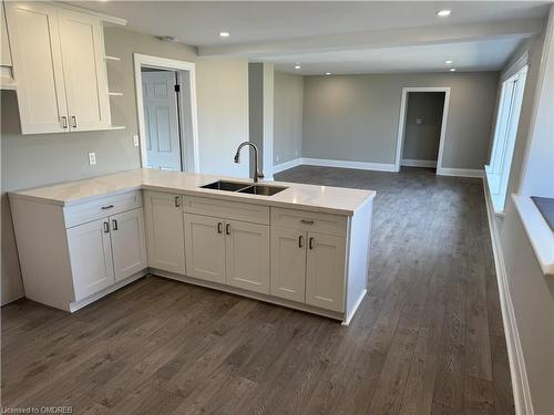 706 Highway 6, Hamilton, ON - Indoor Photo Showing Kitchen With Double Sink