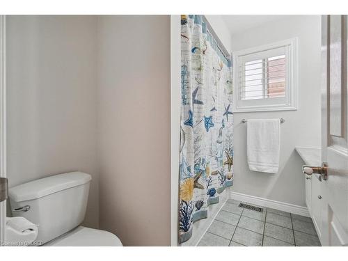 4105 Continental Drive, Burlington, ON - Indoor Photo Showing Bathroom