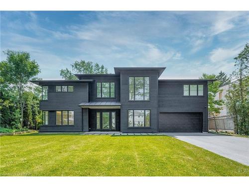 14 Belvedere Drive, Oakville, ON - Outdoor With Facade