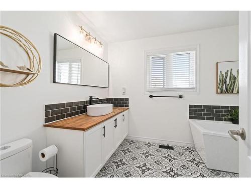 277 Church St North Street, Alliston, ON - Indoor Photo Showing Bathroom