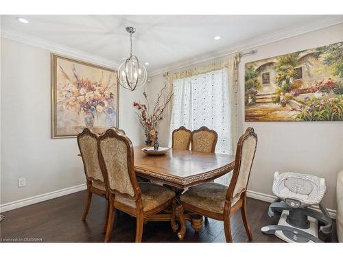 169 Ravenbury Drive, Hamilton, ON - Indoor Photo Showing Dining Room