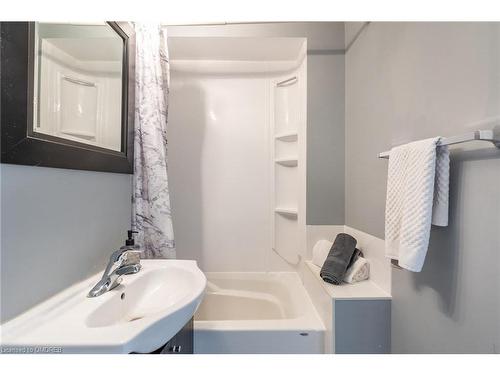 1-9 Merigold Street, St. Catharines, ON - Indoor Photo Showing Bathroom